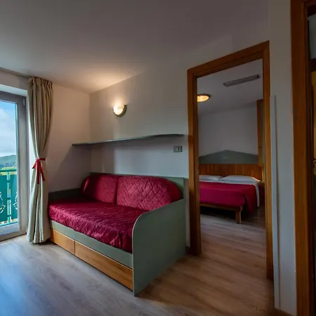 아파트호텔 Residenza 로리카